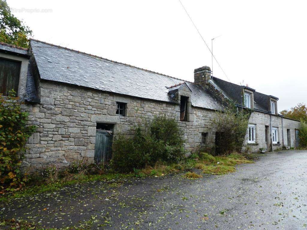 Maison à GUERN