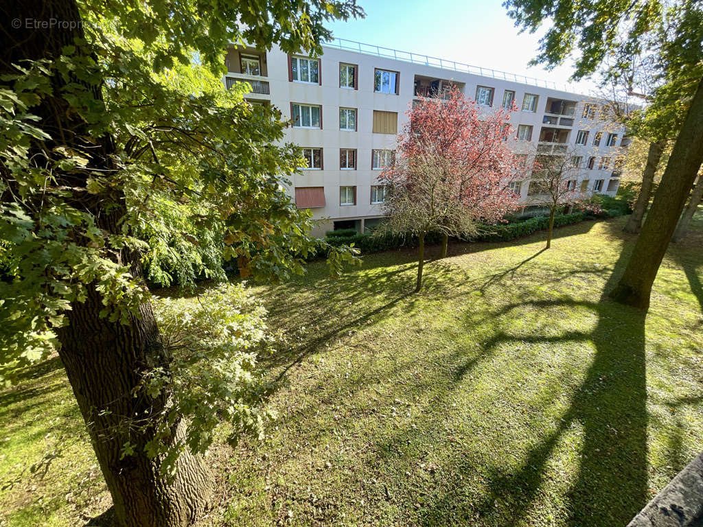 Appartement à LIMEIL-BREVANNES