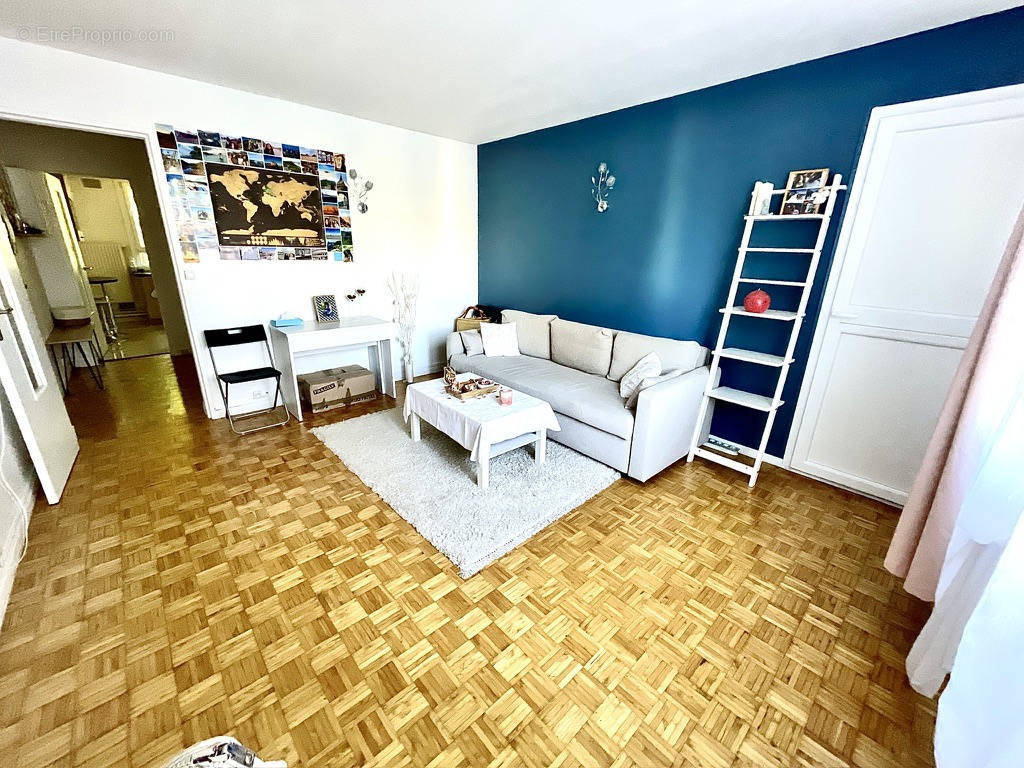 Appartement à LIMEIL-BREVANNES