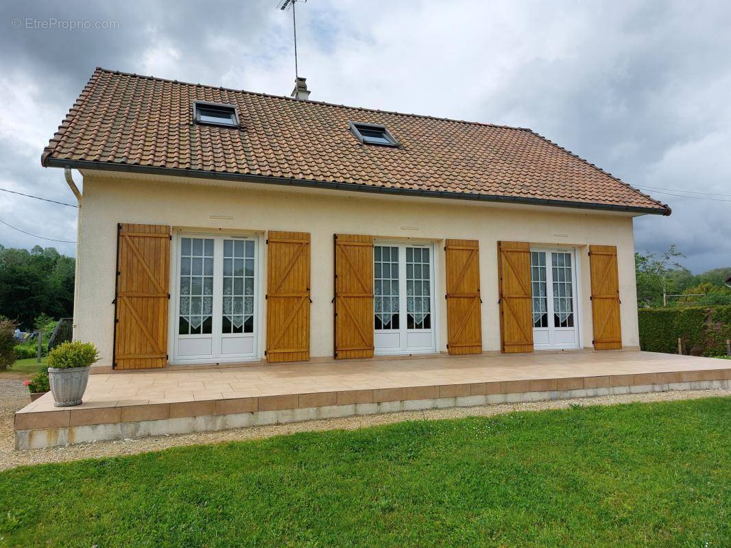 Maison à SARGE-LES-LE-MANS