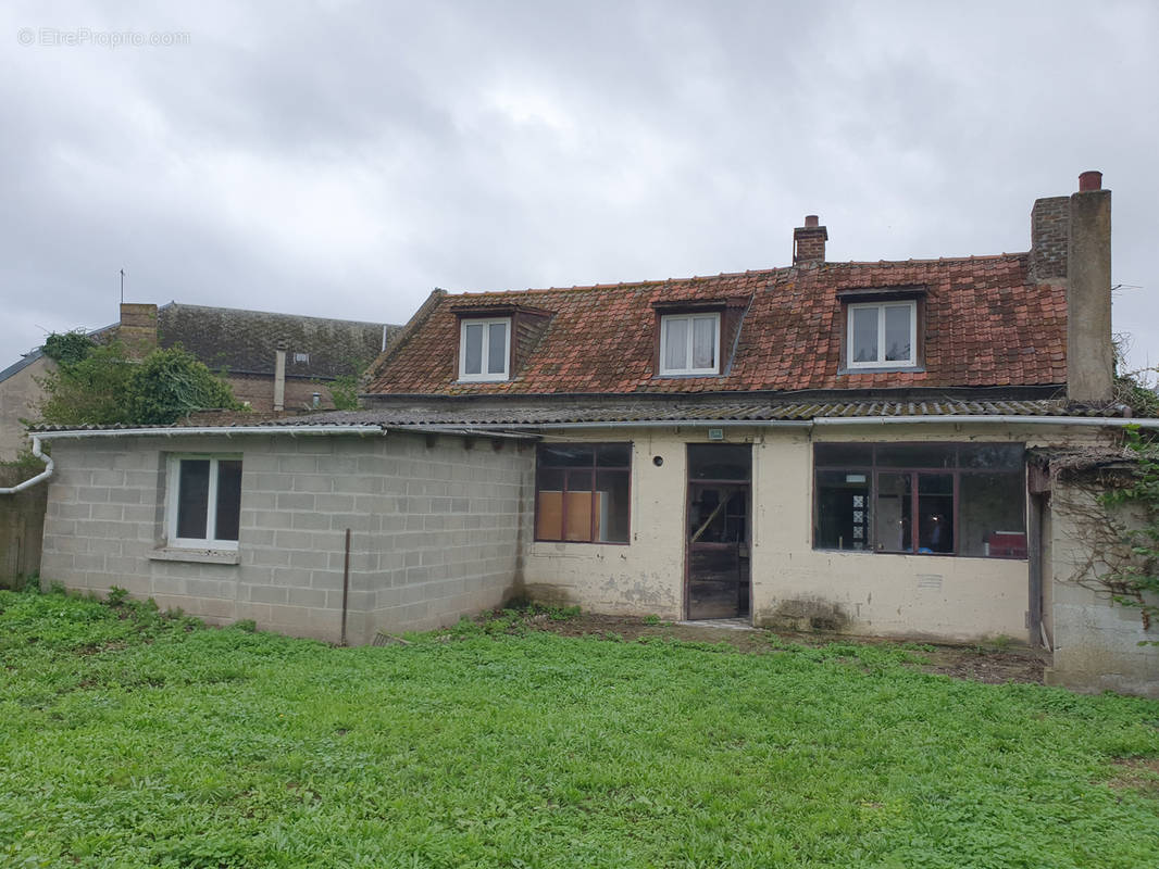 Maison à SAINT-SAUVEUR