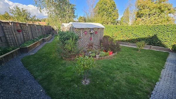 Maison à LA FERTE-SAINT-CYR