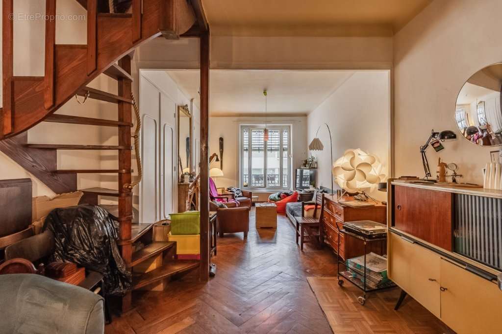 Appartement à LYON-6E