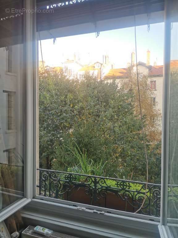 Appartement à LYON-6E