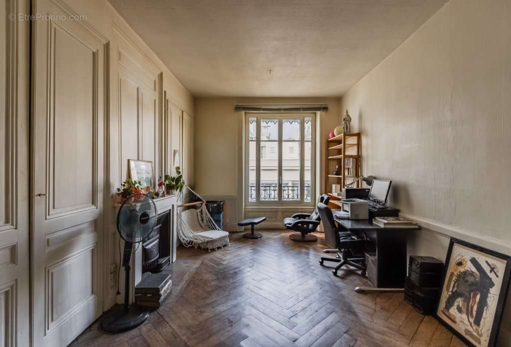 Appartement à LYON-6E