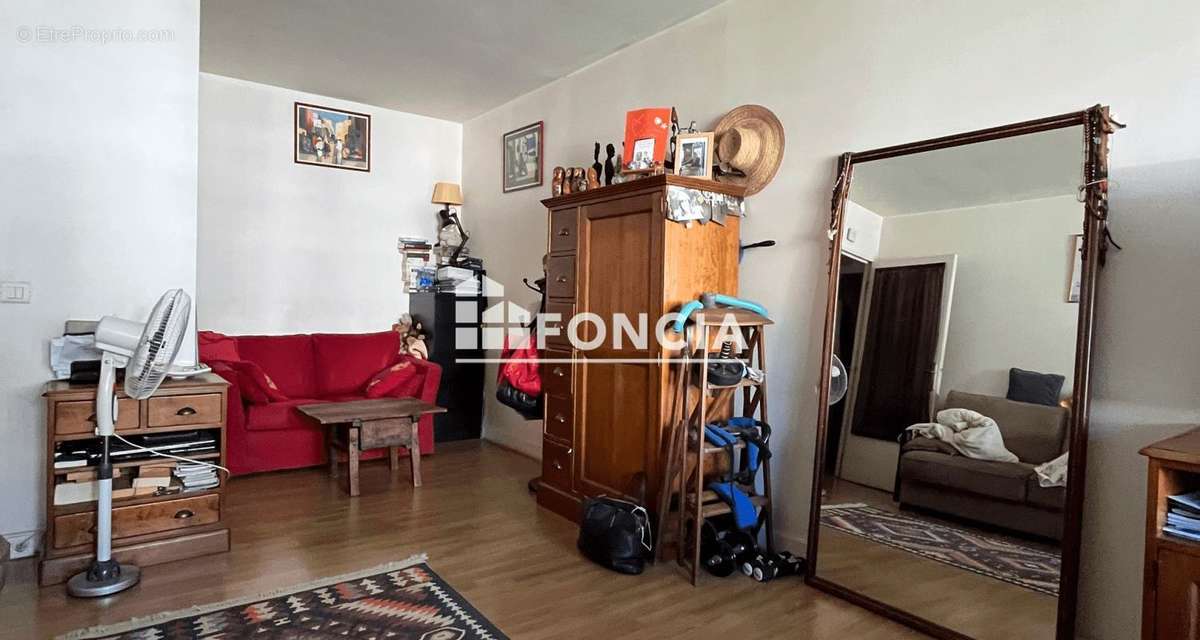 Appartement à PARIS-19E