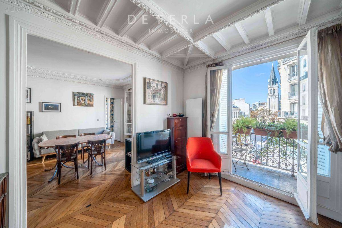 Appartement à PARIS-15E