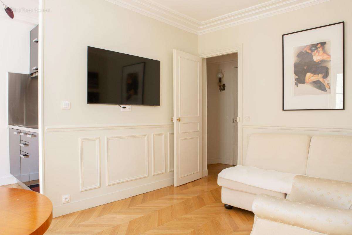 Appartement à PARIS-4E