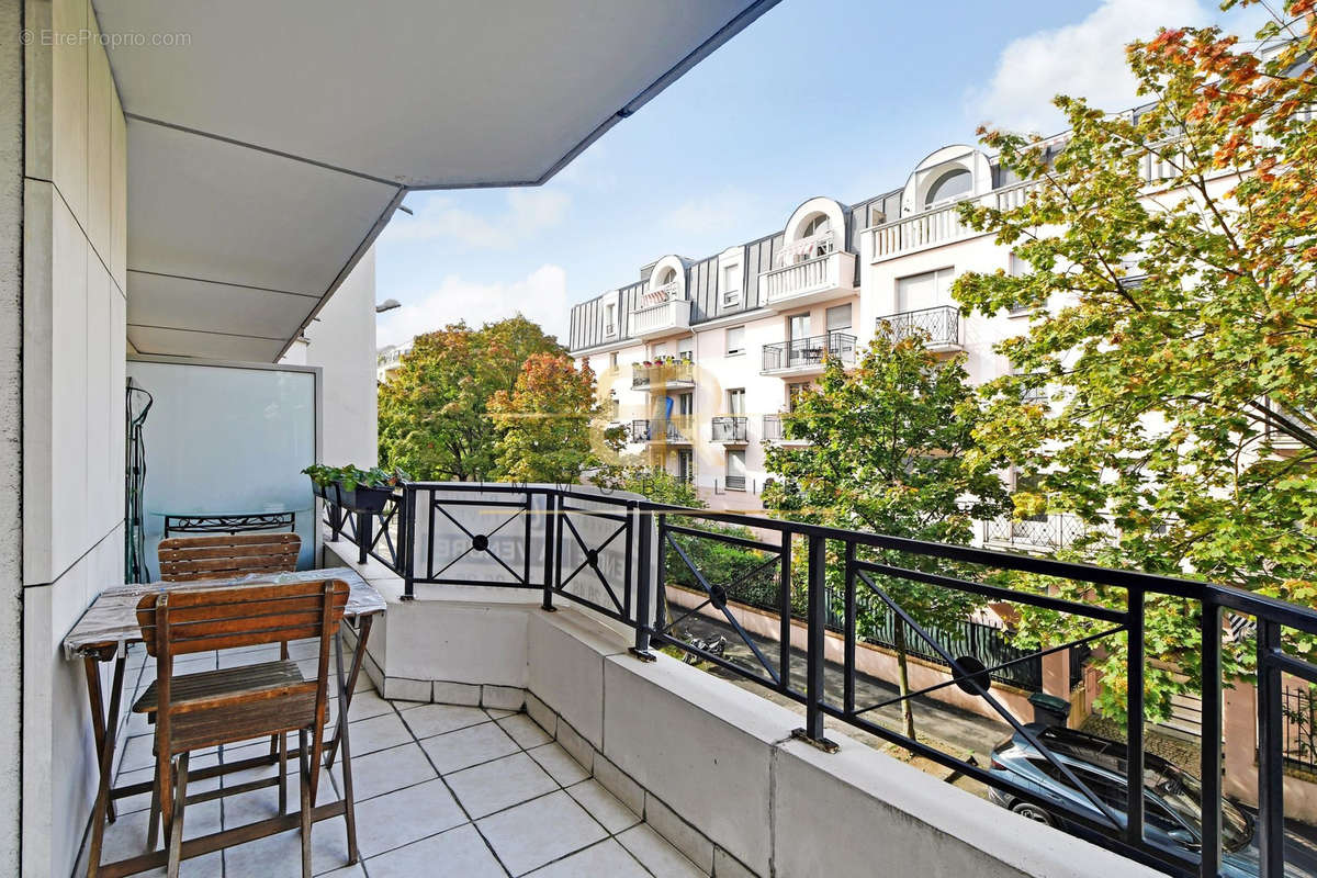 Appartement à ROSNY-SOUS-BOIS