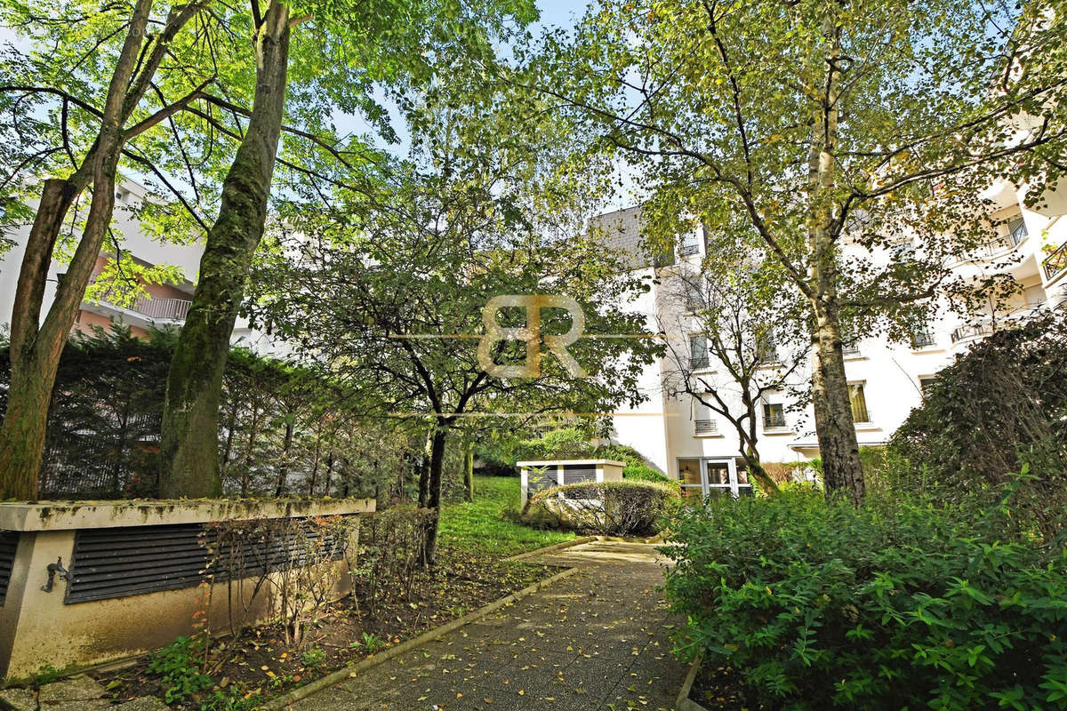 Appartement à ROSNY-SOUS-BOIS