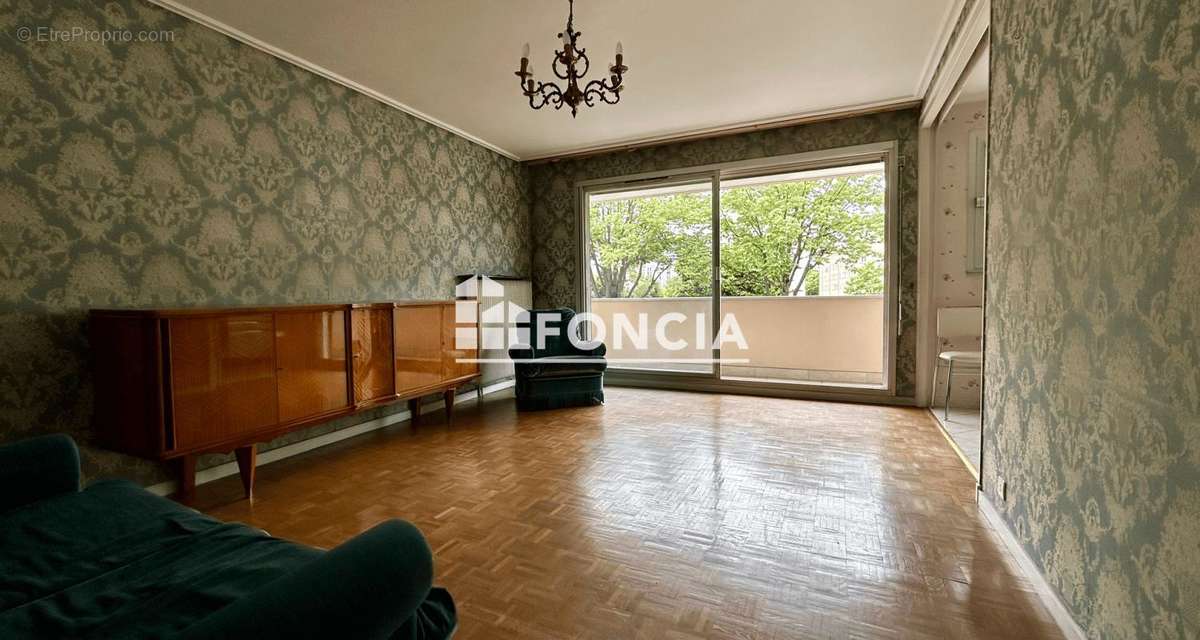 Appartement à MAISONS-ALFORT