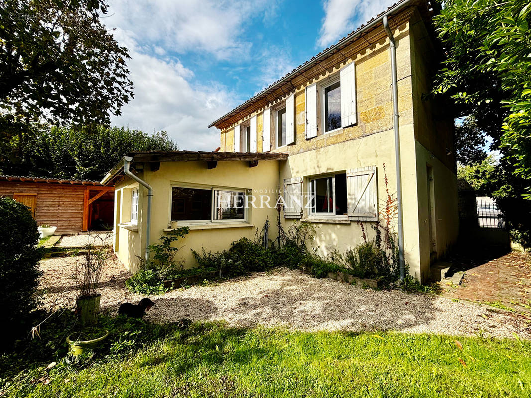 Maison à SAINT-GERMAIN-DU-PUCH