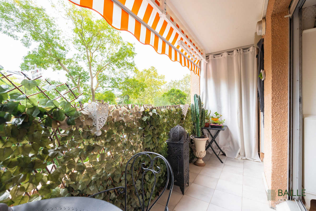 Appartement à MARSEILLE-8E