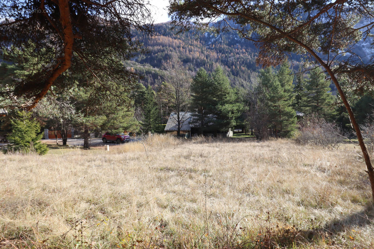 Terrain à VILLARS-COLMARS