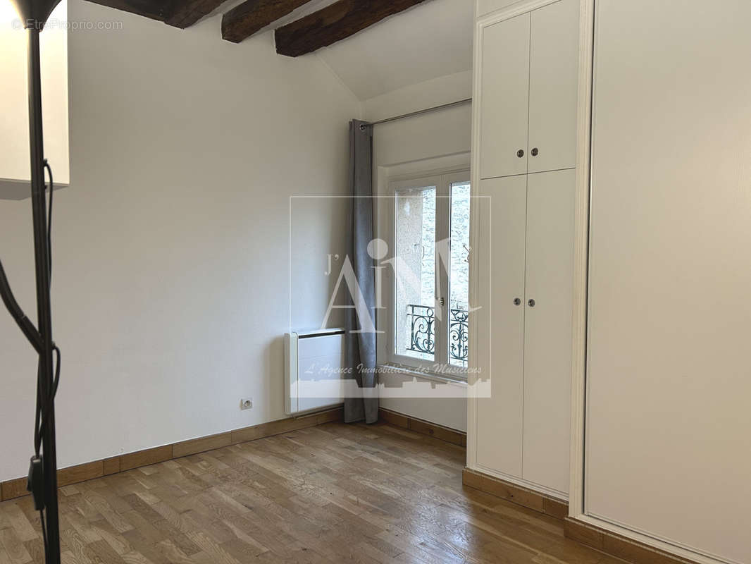 Appartement à NANTERRE