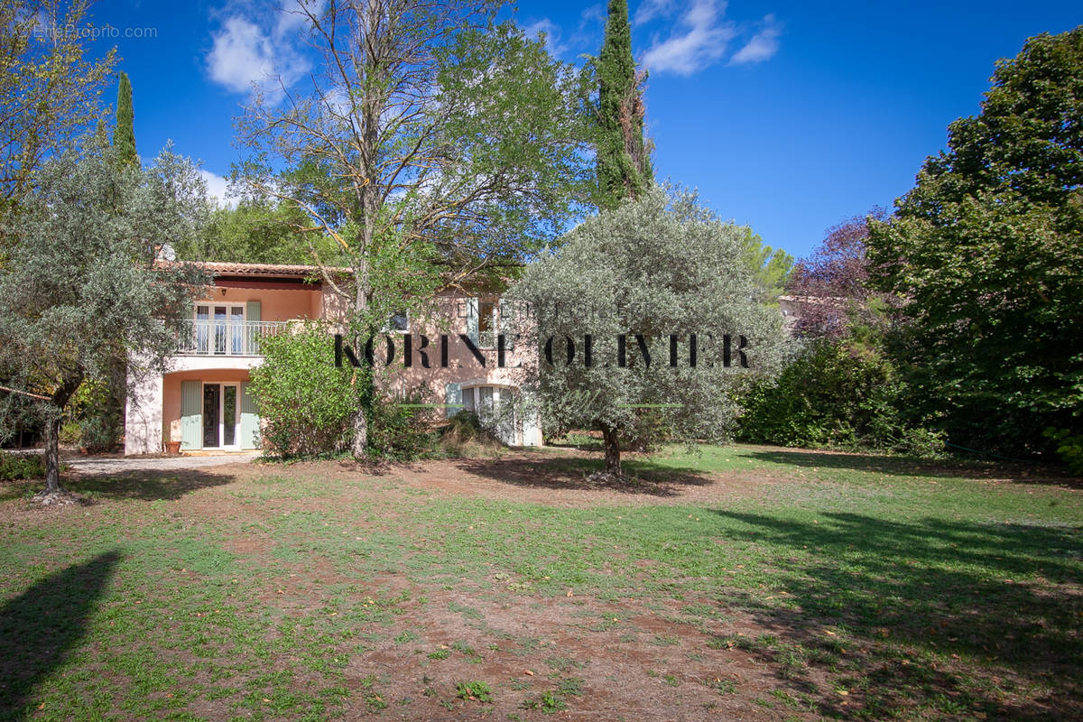 Maison à AIX-EN-PROVENCE