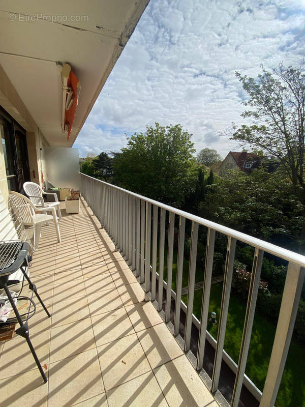 Appartement à RUEIL-MALMAISON