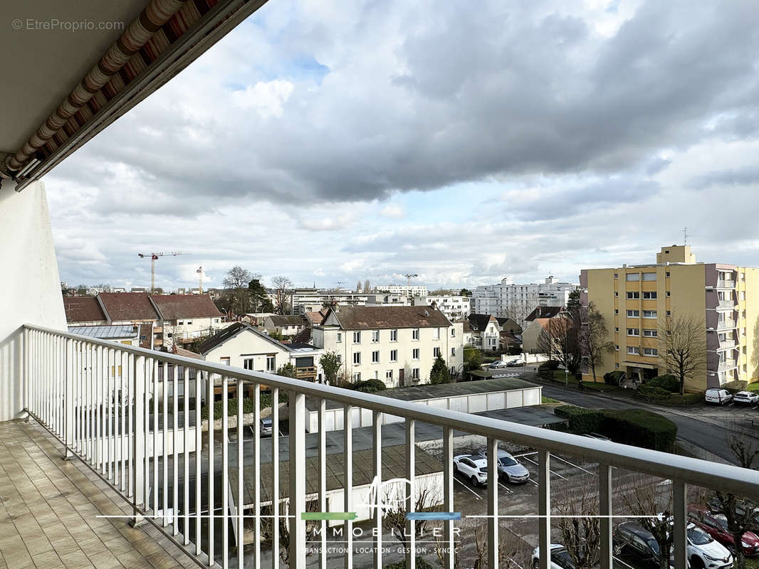 Appartement à FONTAINE-LES-DIJON