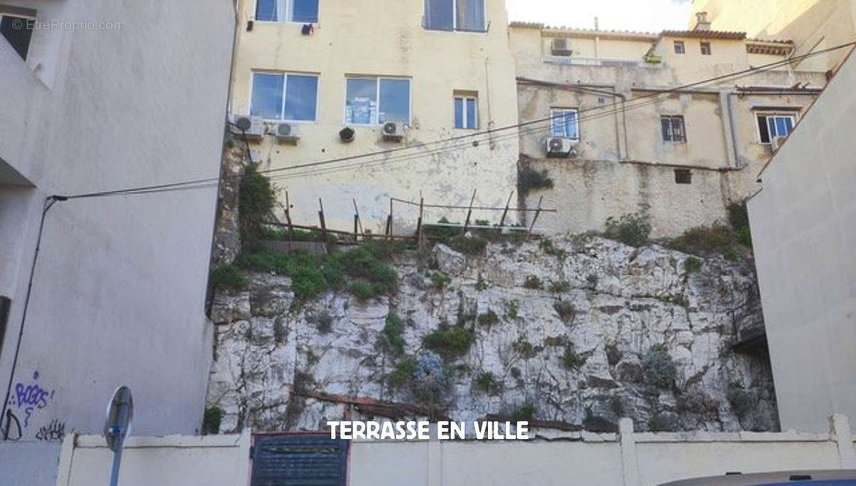 Maison à MARSEILLE-7E