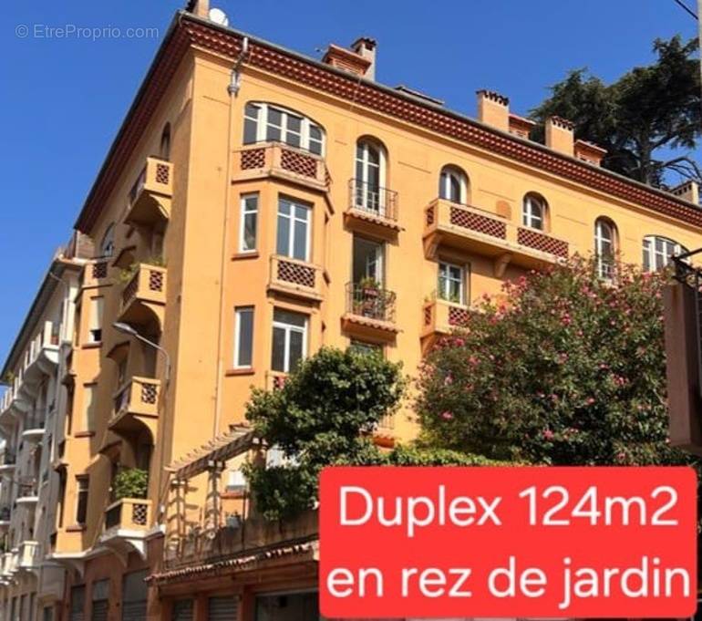 Appartement à CANNES