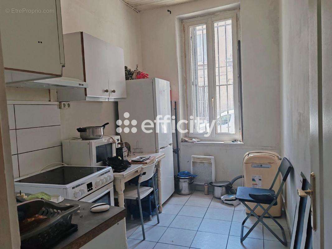 Appartement à MARSEILLE-15E