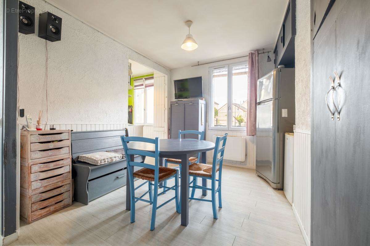 Appartement à CARRIERES-SUR-SEINE