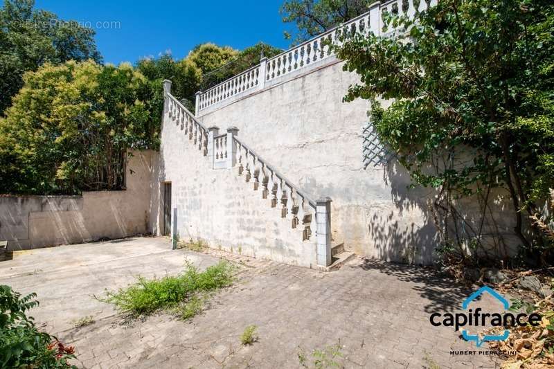 Maison à MARSEILLE-13E