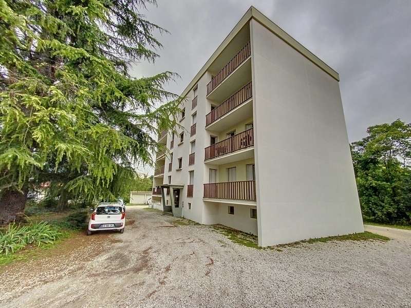 Appartement à BOURGOIN-JALLIEU