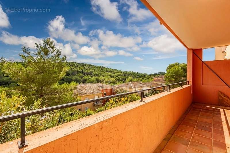 Appartement à MOUGINS