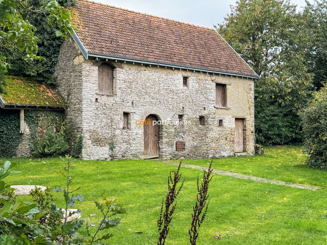 Maison à QUIBOU