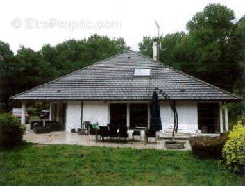 Maison à CHANTELOUP-EN-BRIE