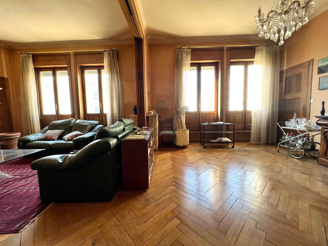 Appartement à LYON-7E