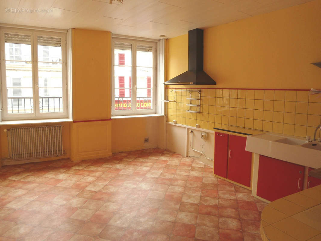 Appartement à BAR-SUR-AUBE