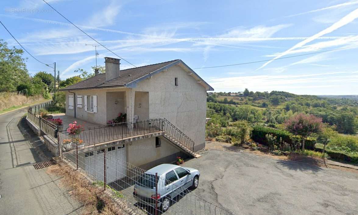 Maison à NANTHEUIL