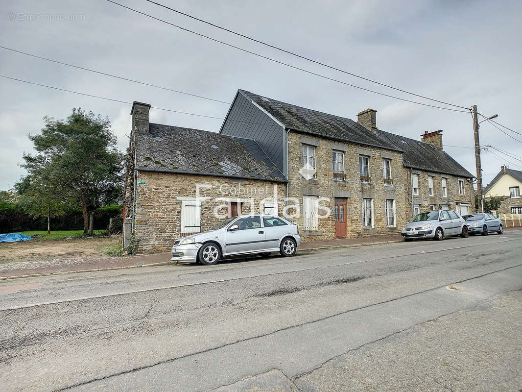 Maison à VILLERS-BOCAGE