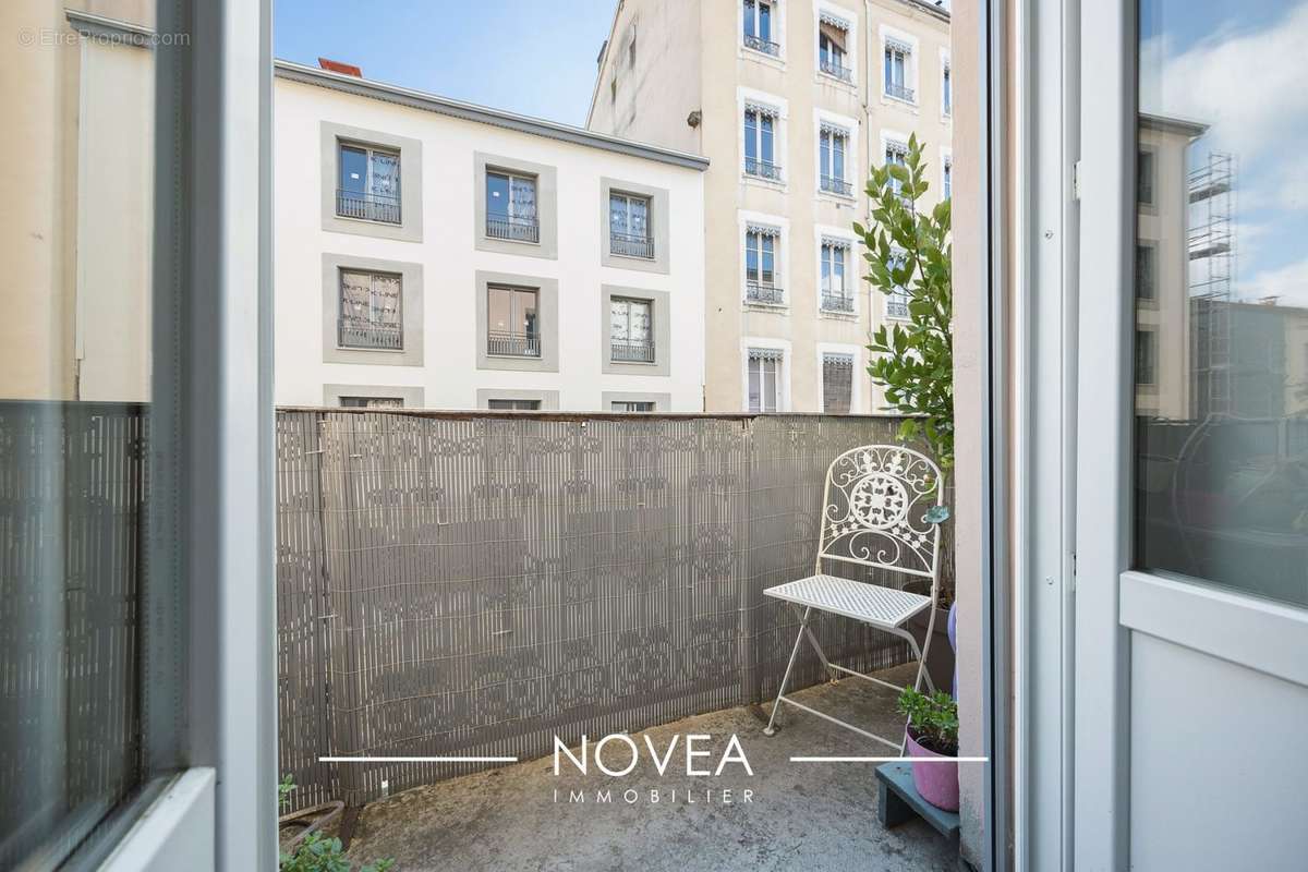 Appartement à LYON-9E