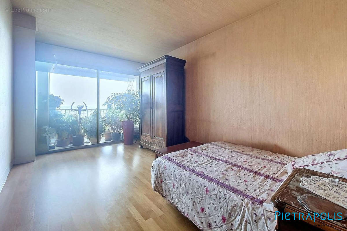 Appartement à SAINTE-FOY-LES-LYON