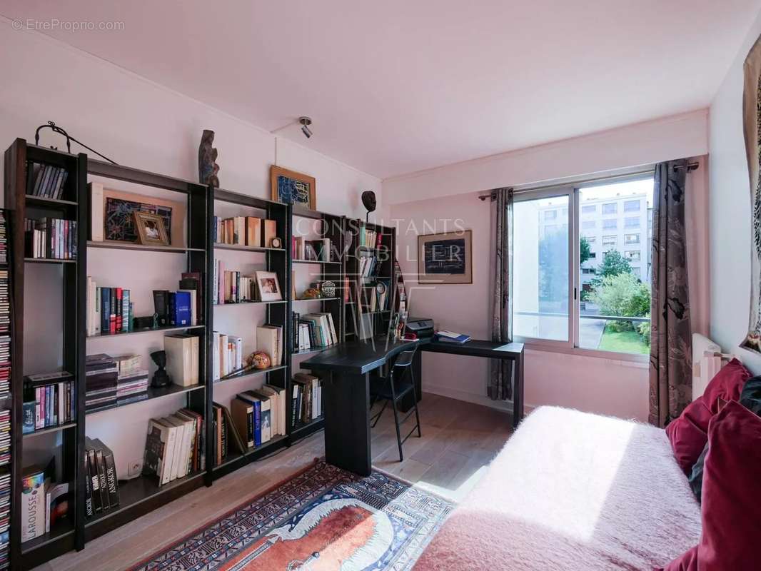 Appartement à BOULOGNE-BILLANCOURT