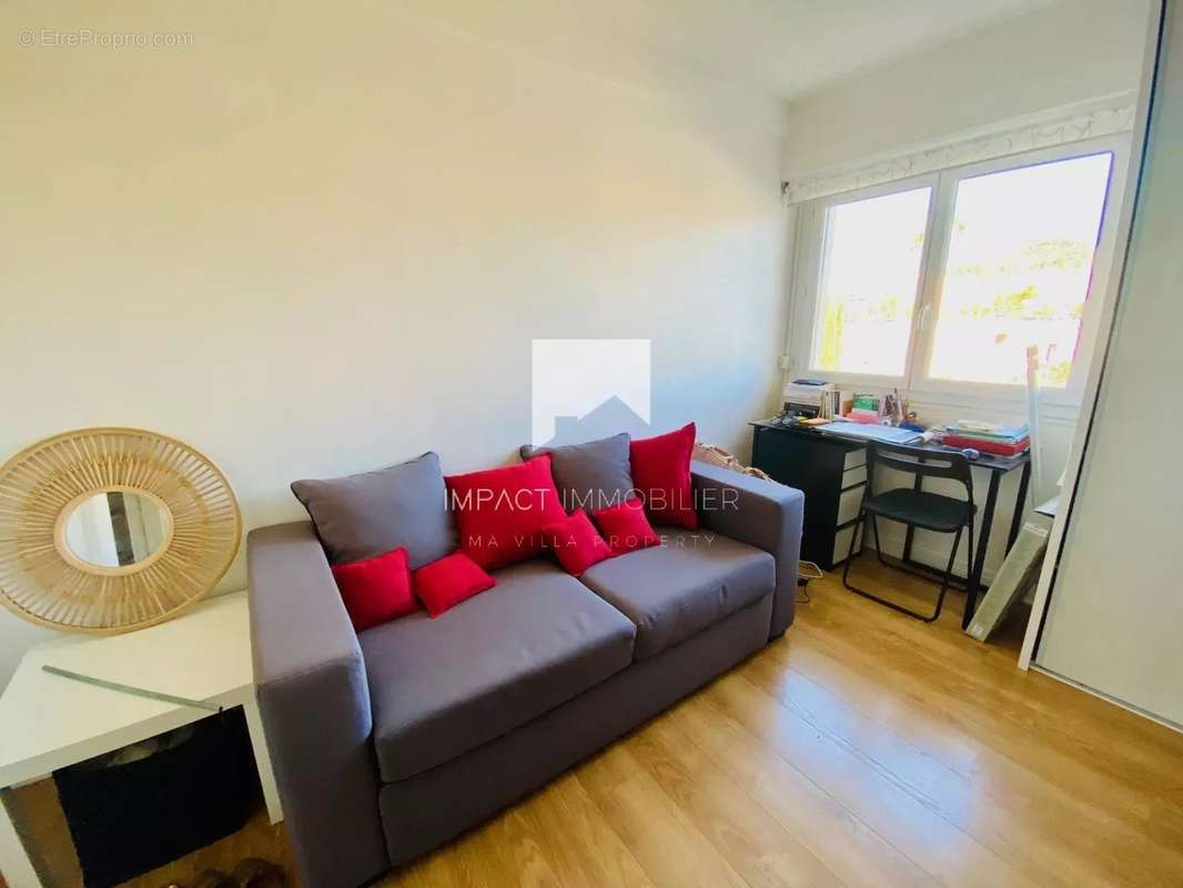 Appartement à HYERES