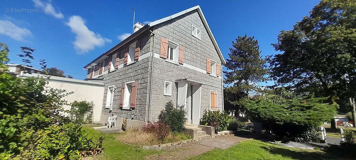 Maison à SOTTEVILLE-LES-ROUEN