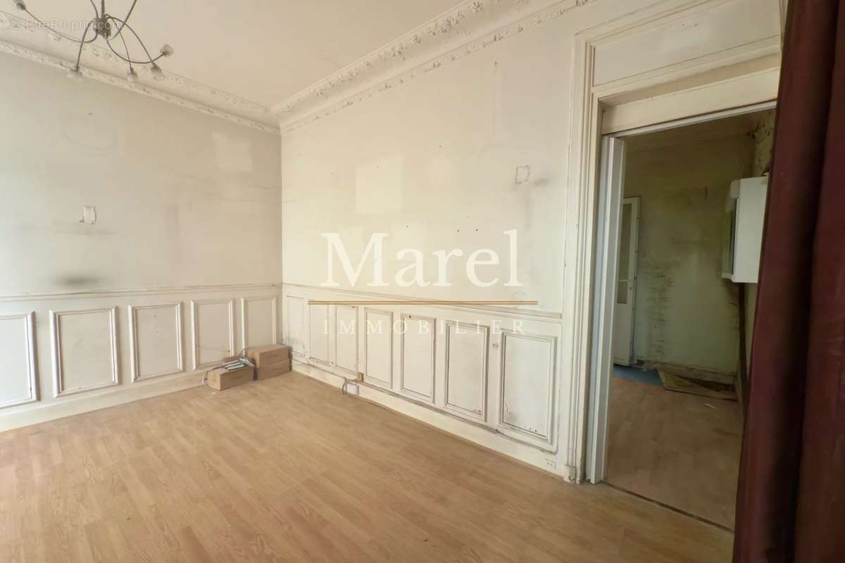 Appartement à PARIS-15E