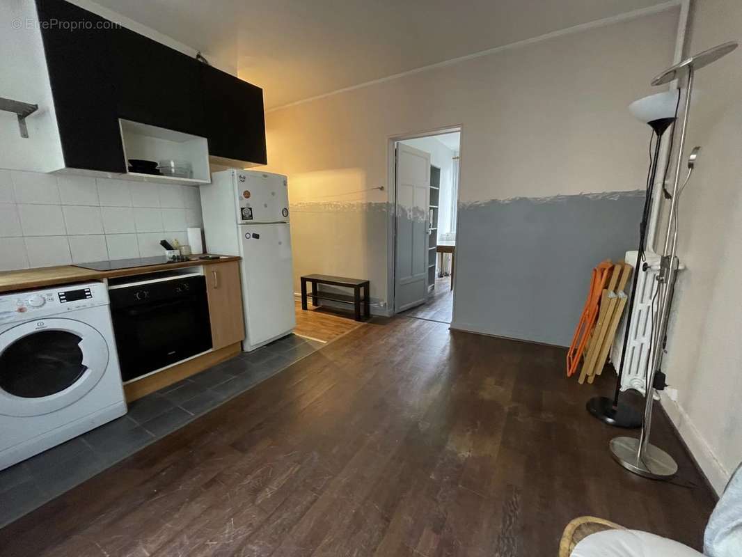 Appartement à PARIS-18E