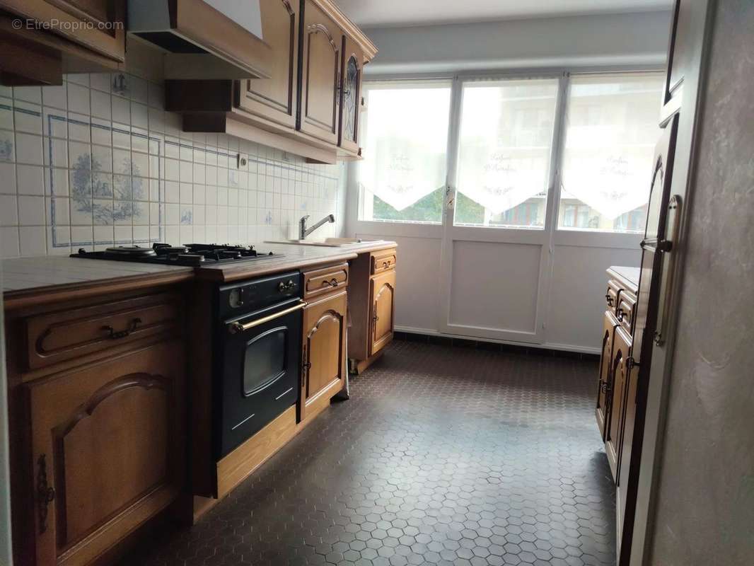 Appartement à COLOMBES