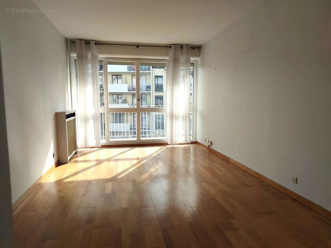 Appartement à COLOMBES