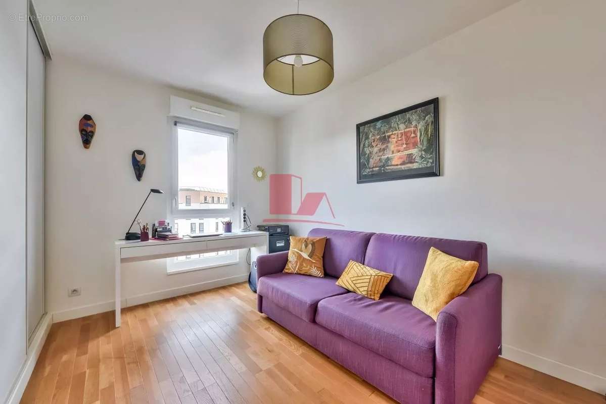 Appartement à ISSY-LES-MOULINEAUX