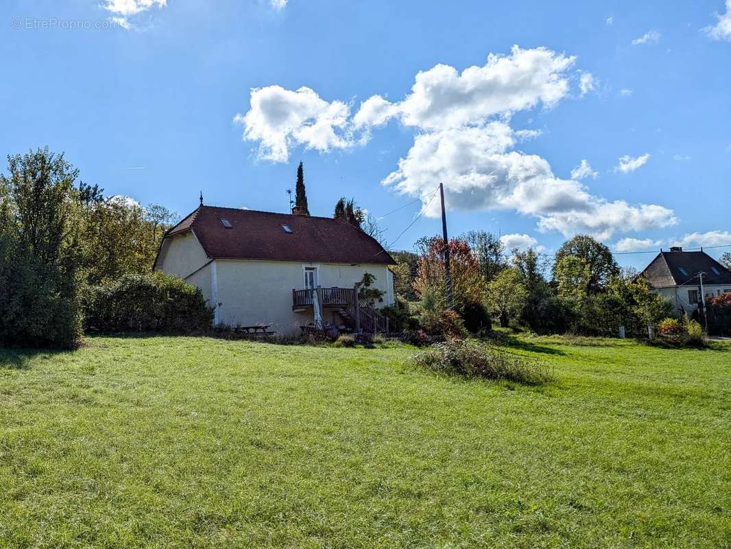 Maison à LABASTIDE-MURAT