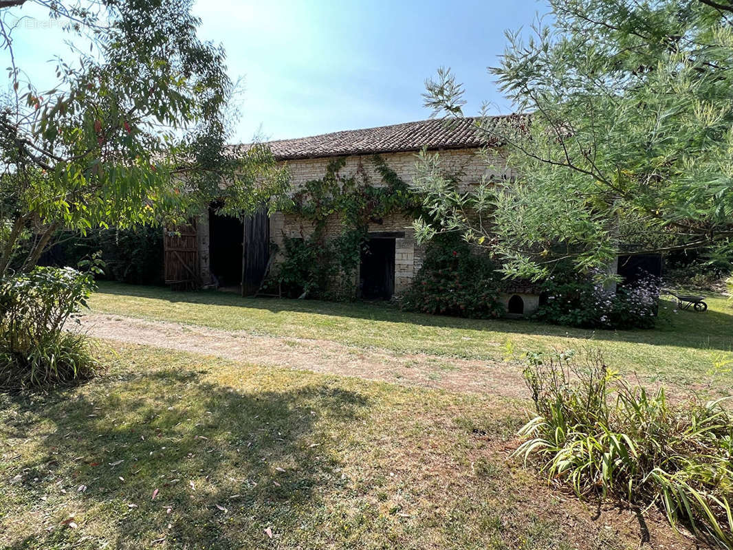 Maison à BLANZAY