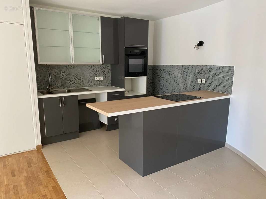 Appartement à LE PERREUX-SUR-MARNE