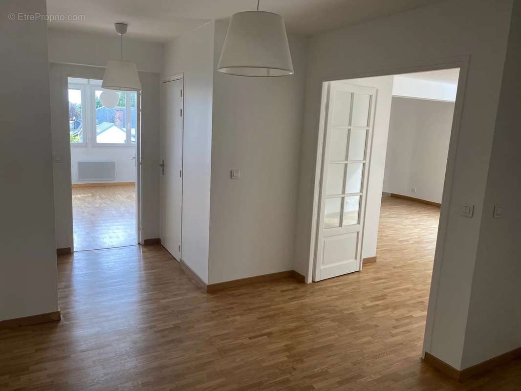 Appartement à LE PERREUX-SUR-MARNE