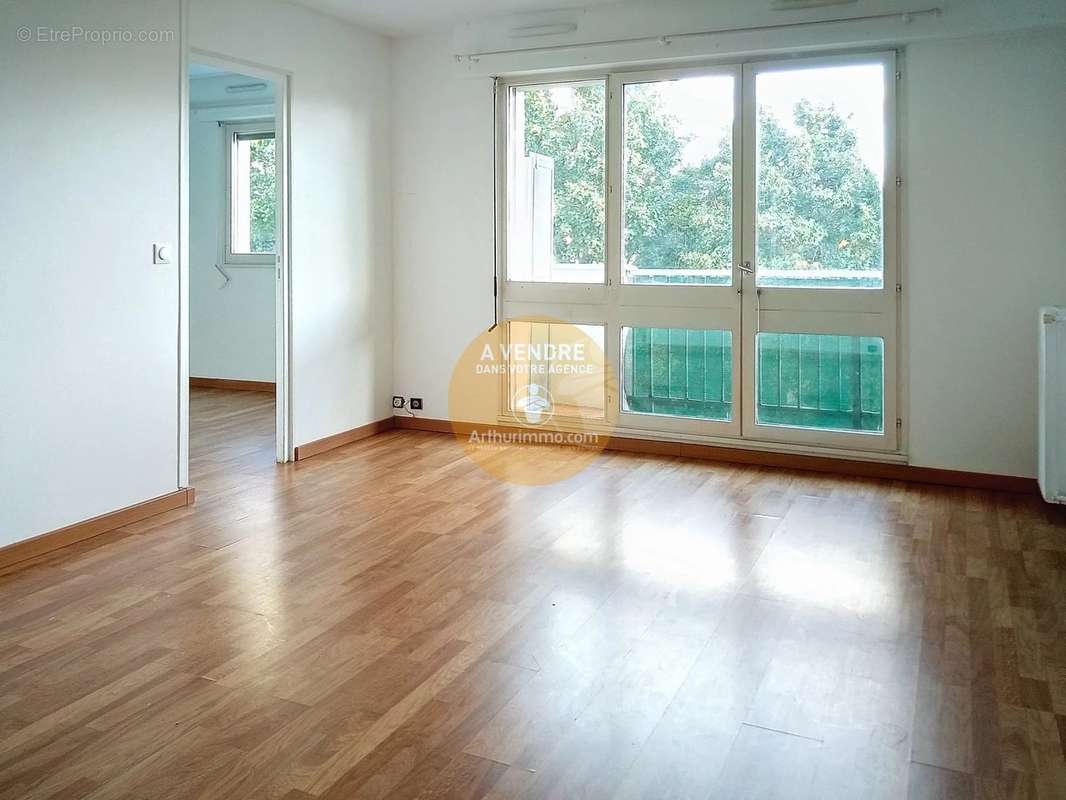 Appartement à SAINT-OUEN-L&#039;AUMONE